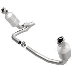 MagnaFlow 49 State Converter - 93000 Series Direct Fit Catalytic Converter - MagnaFlow 49 State Converter 93611 UPC: 841380064028 - Image 1