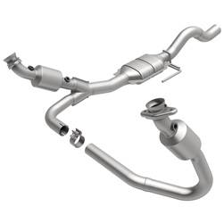 MagnaFlow 49 State Converter - Direct Fit Catalytic Converter - MagnaFlow 49 State Converter 23735 UPC: 841380028952 - Image 1