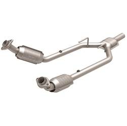 MagnaFlow 49 State Converter - Direct Fit Catalytic Converter - MagnaFlow 49 State Converter 23050 UPC: 841380061096 - Image 1