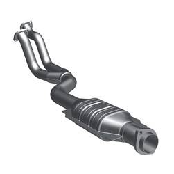 MagnaFlow 49 State Converter - Direct Fit Catalytic Converter - MagnaFlow 49 State Converter 23565 UPC: 888563000626 - Image 1