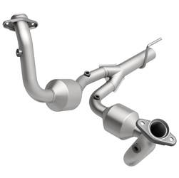 MagnaFlow 49 State Converter - Direct Fit Catalytic Converter - MagnaFlow 49 State Converter 23067 UPC: 841380062192 - Image 1