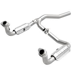MagnaFlow 49 State Converter - Direct Fit Catalytic Converter - MagnaFlow 49 State Converter 49187 UPC: 841380043771 - Image 1