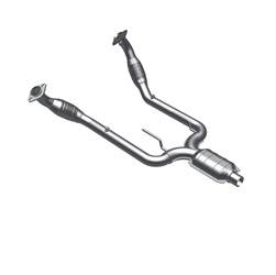 MagnaFlow 49 State Converter - Direct Fit Catalytic Converter - MagnaFlow 49 State Converter 23343 UPC: 841380007407 - Image 1
