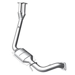 MagnaFlow 49 State Converter - Direct Fit Catalytic Converter - MagnaFlow 49 State Converter 49004 UPC: 841380057518 - Image 1