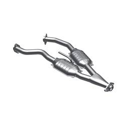 MagnaFlow 49 State Converter - Direct Fit Catalytic Converter - MagnaFlow 49 State Converter 23338 UPC: 841380007360 - Image 1