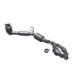 MagnaFlow 49 State Converter - Direct Fit Catalytic Converter - MagnaFlow 49 State Converter 49715 UPC: 841380049179 - Image 1