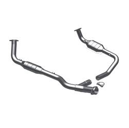 MagnaFlow 49 State Converter - 93000 Series Direct Fit Catalytic Converter - MagnaFlow 49 State Converter 93695 UPC: 841380034243 - Image 1