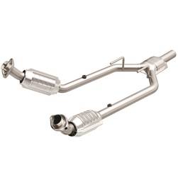 MagnaFlow 49 State Converter - Direct Fit Catalytic Converter - MagnaFlow 49 State Converter 23325 UPC: 841380007308 - Image 1