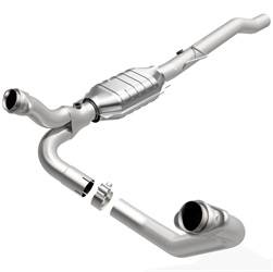 MagnaFlow 49 State Converter - Direct Fit Catalytic Converter - MagnaFlow 49 State Converter 23390 UPC: 841380062437 - Image 1