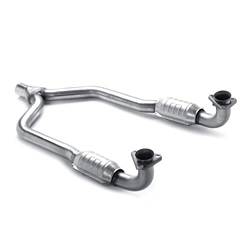 MagnaFlow California Converter - Direct Fit California Catalytic Converter - MagnaFlow California Converter 37487 UPC: 841380036070 - Image 1