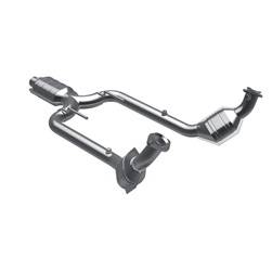 MagnaFlow California Converter - Direct Fit California Catalytic Converter - MagnaFlow California Converter 441111 UPC: 841380070401 - Image 1