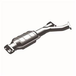 MagnaFlow California Converter - Direct Fit California Catalytic Converter - MagnaFlow California Converter 338698 UPC: 841380083913 - Image 1