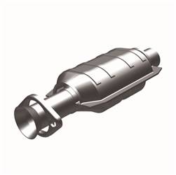 MagnaFlow California Converter - Direct Fit California Catalytic Converter - MagnaFlow California Converter 338350 UPC: 841380083760 - Image 1