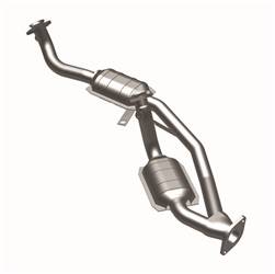 MagnaFlow California Converter - Direct Fit California Catalytic Converter - MagnaFlow California Converter 337202 UPC: 841380086129 - Image 1