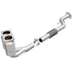 MagnaFlow California Converter - Direct Fit California OBDII Catalytic Converter - MagnaFlow California Converter 452103 UPC: 888563001401 - Image 1