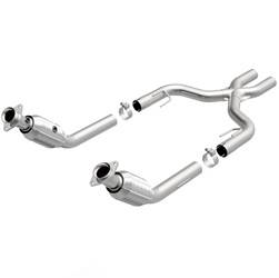Magnaflow Performance Exhaust - Tru-X Stainless Steel Crossover Pipe - Magnaflow Performance Exhaust 15448 UPC: 841380018045 - Image 1