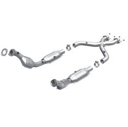 MagnaFlow 49 State Converter - 93000 Series Direct Fit Catalytic Converter - MagnaFlow 49 State Converter 93671 UPC: 841380049674 - Image 1