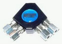 NOS - Nitrous Distribution Block - NOS 16712NOS UPC: 090127517352 - Image 1